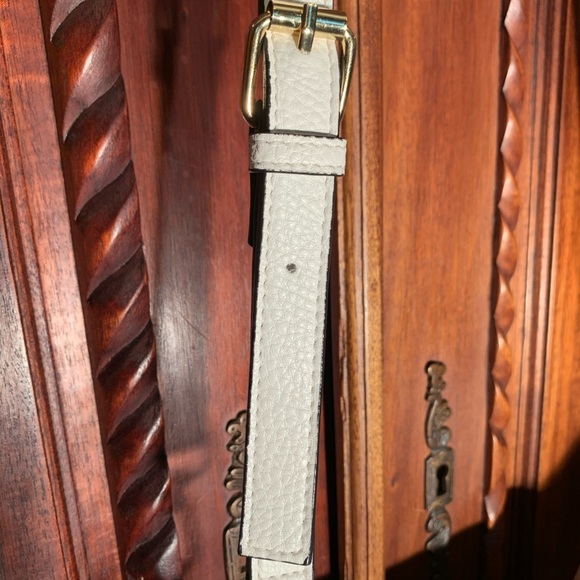 New Designer Steve Madden White Cream Pebbled Leather bag w/gold tone ha… - Picture 8 of 15